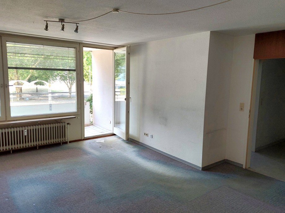 Wohnzimmer mit Balkon Wohnung Schorndorf