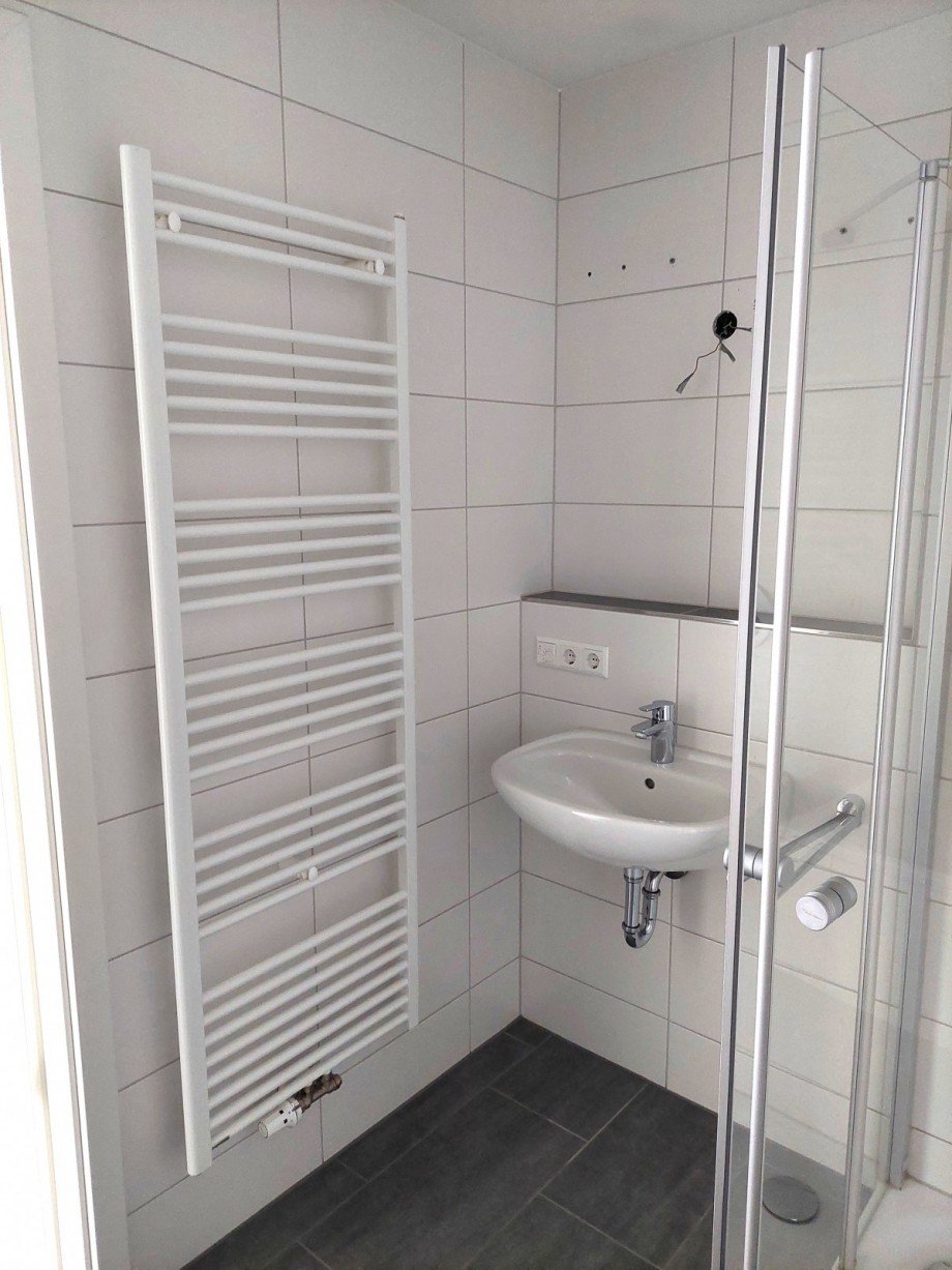 Bad mit Handtuchheizk�rper Etagenwohnung Fellbach