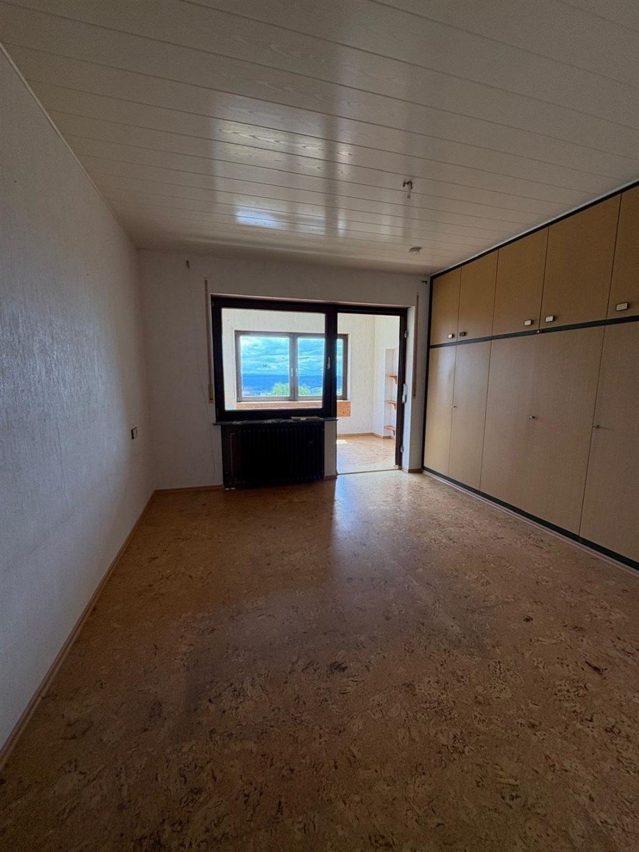 EG-Schlafzimmer Zweifamilienhaus Rudersberg