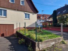 Bauernhaus *Gleich einziehen!* Ehem. Bauernhaus, 5 Zi., DG ausbauf�hig! Gew�lbekeller u. ehem. Stall!