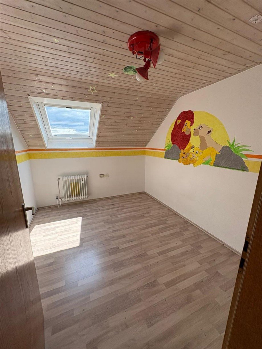 DG-Kinderzimmer 4 Zweifamilienhaus Rudersberg