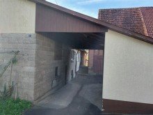 Bauernhaus Unterstellplatz *Gleich einziehen!* Ehem. Bauernhaus, 5 Zi., DG ausbauf�hig! Gew�lbekeller u. ehem. Stall!