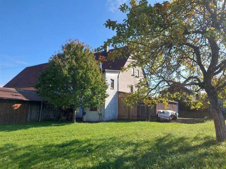 S�dwestseite Schorndorf , W�rtt Bauernhaus *-Verkauft-!* Gepfl. Bauernhaus, Scheune, Gew�lbekeller und Remise!