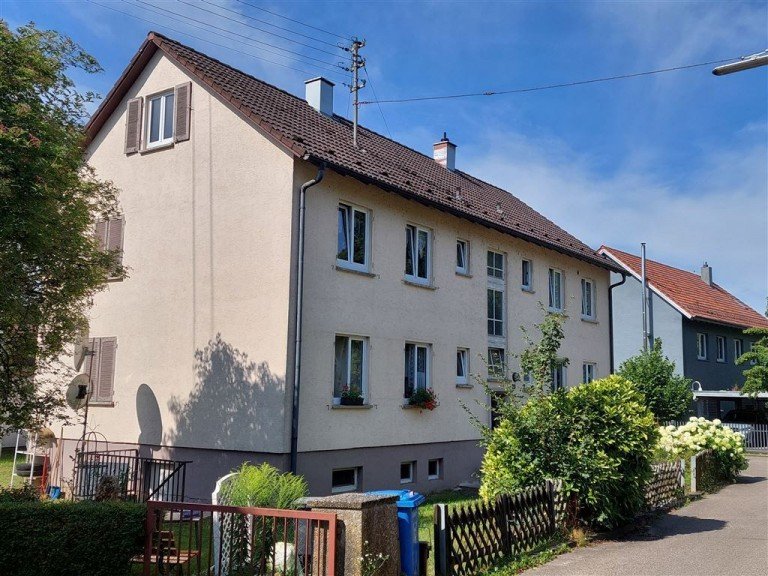 Mehrfam.-Haus Waldhausen Lorch , W�rtt Mehrfamilienhaus *-VERKAUFT-!* Vermietetes Mehrfam.-Haus mit Renovierungsstau u. Entwicklungsm�glichkeiten!