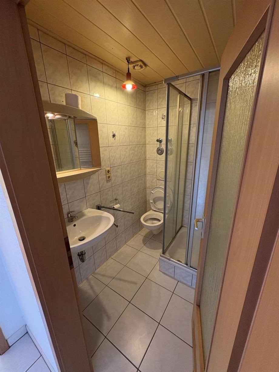 DG-BAD/WC Zweifamilienhaus Rudersberg