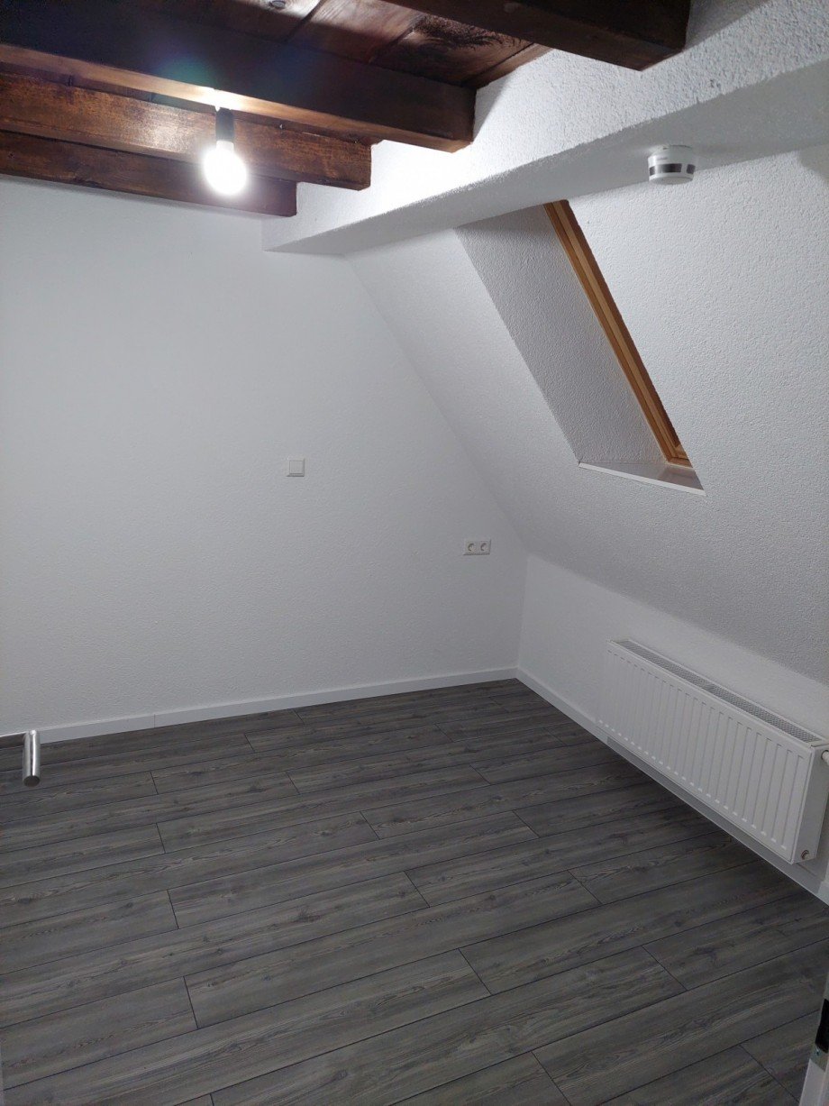 Zimmer Dachgeschosswohnung Welzheim