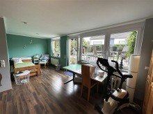 Gartenzimmer / B�ro mit Duschbad! Schickes Haus in sonniger Wohnlage! Inkl. Einbauk�che, Garage u. Sauna!