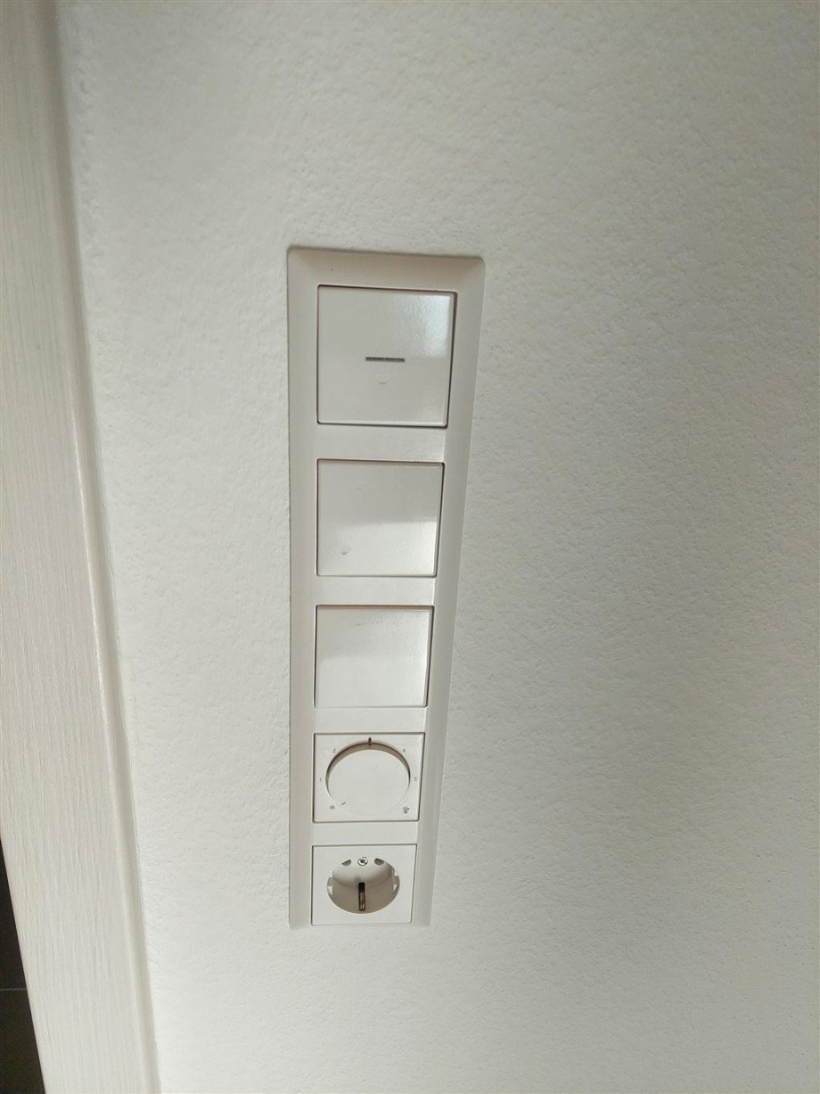 Lichtschalterleiste Einfamilienhaus Rudersberg , W�rtt