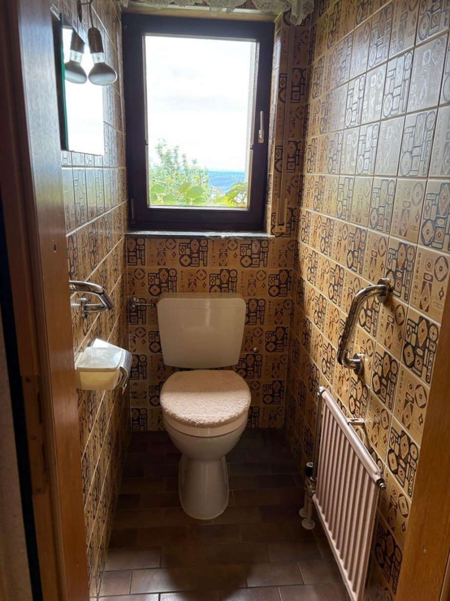 EG-WC Zweifamilienhaus Rudersberg
