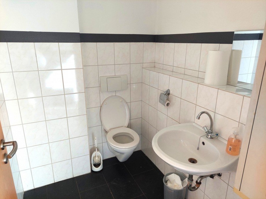 Damen u. Herren WCs sep. Gastgewerbe Schw�bisch Gm�nd