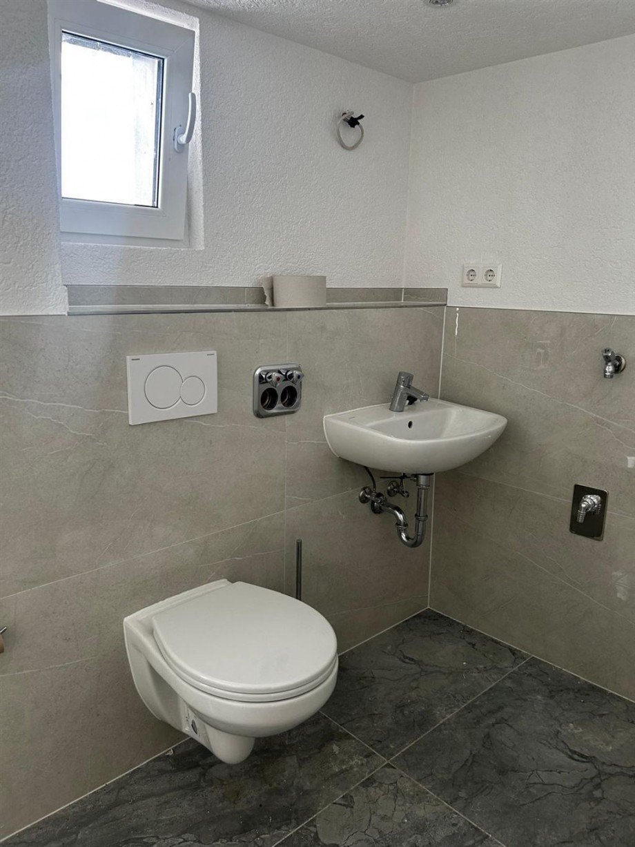 Duschbad mit WC u.WA-Anschlu� Etagenwohnung Welzheim
