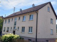 Bild (dfd0e9f64a3c2597d3e10b697211d128): *-VERKAUFT-!* Vermietetes Mehrfam.-Haus mit Renovierungsstau u. Entwicklungsm�glichkeiten!