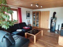 Einfamilienhaus mit herrlichem Garten *Einfam.-Haus in sonniger Halbh�henlage! Liebevoll angelegter Garten!