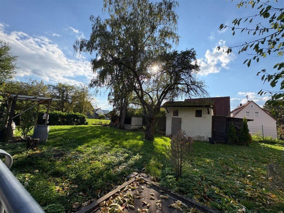 Garten S�dwestseite Zwinger u. H�hnerstall Doppelhaush�lfte Rudersberg