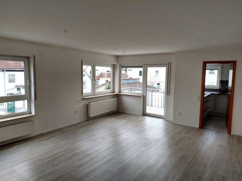 Wohn-/Esszimmer Etagenwohnung Rudersberg , W�rtt